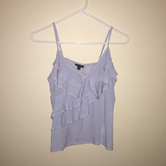American Eagle Outfitters ruffled cami - Picture 1 of 3
